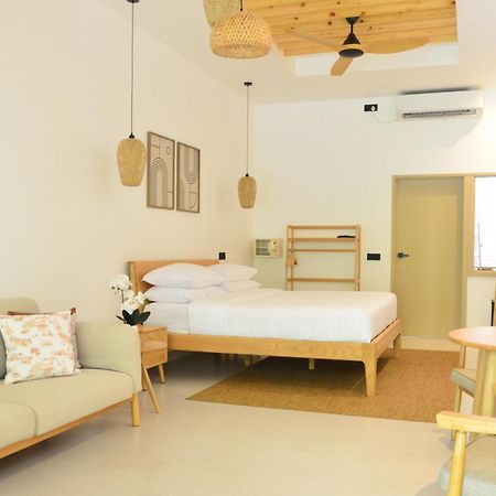 Three Hearts Guesthouse And Villas Fulhadhoo Exteriör bild