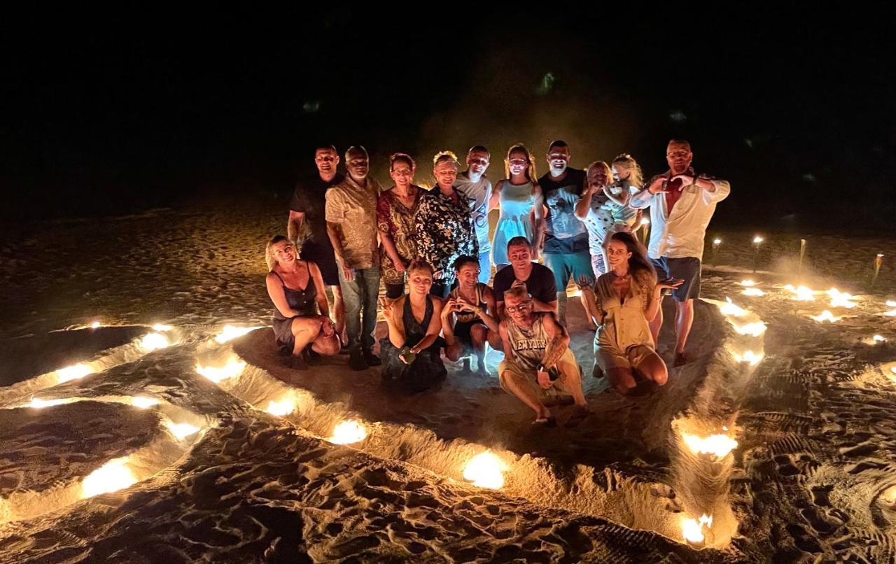 Three Hearts Guesthouse And Villas Fulhadhoo Exteriör bild