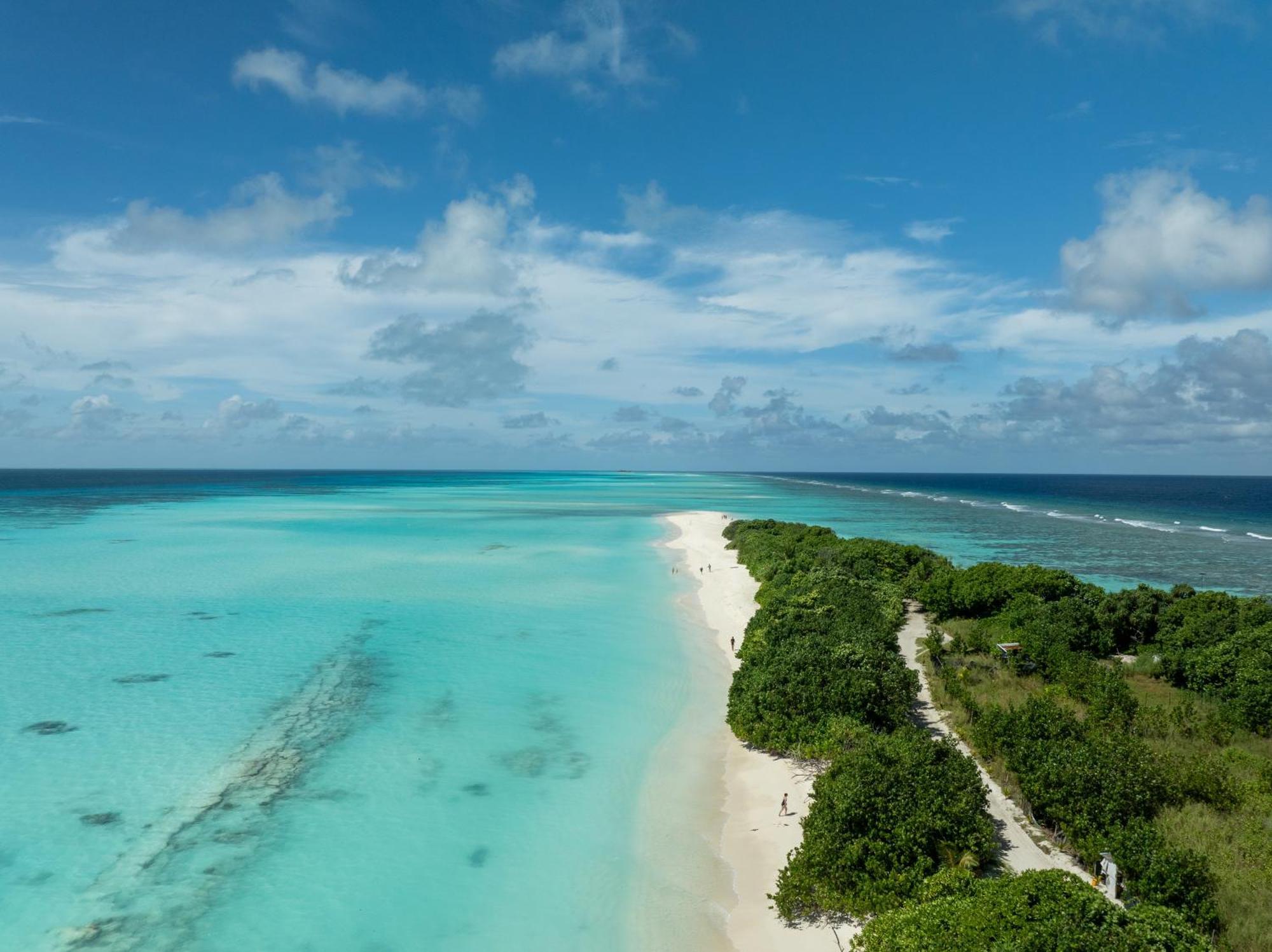 Three Hearts Guesthouse And Villas Fulhadhoo Exteriör bild
