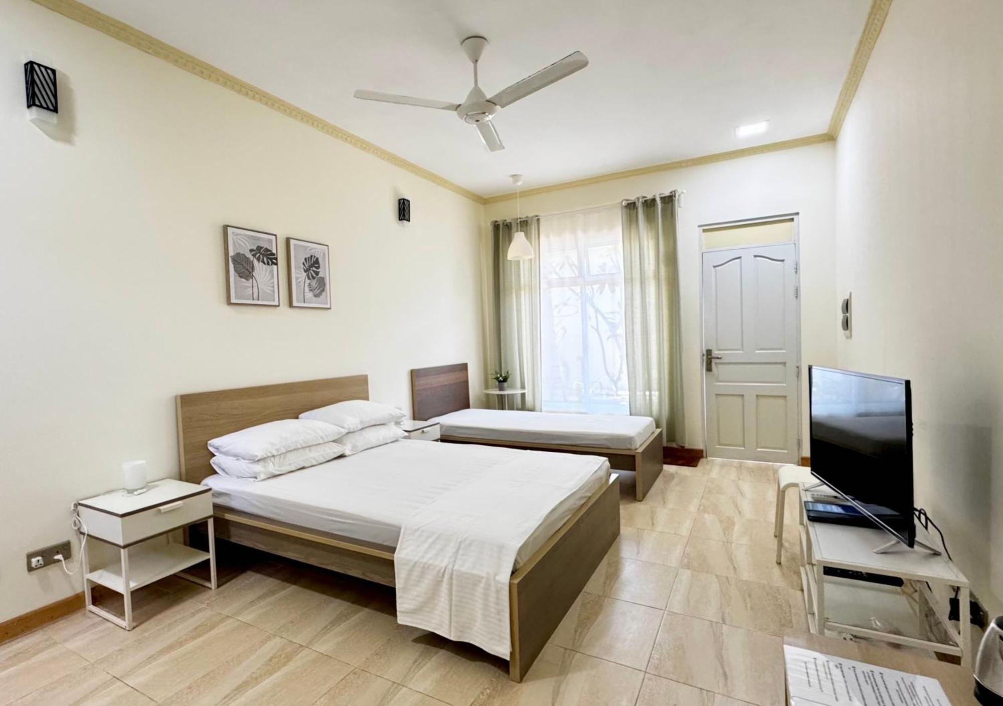 Three Hearts Guesthouse And Villas Fulhadhoo Exteriör bild